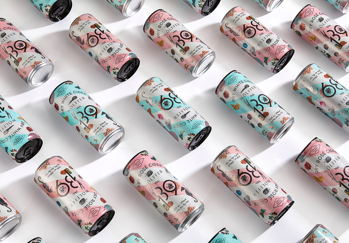 2018網紅飲料品牌VI設計和包裝設計案例，VI設計，品牌VI設計，飲料VI設計，飲料包裝設計，網紅品牌VI設計，深圳VI設計，左右格局