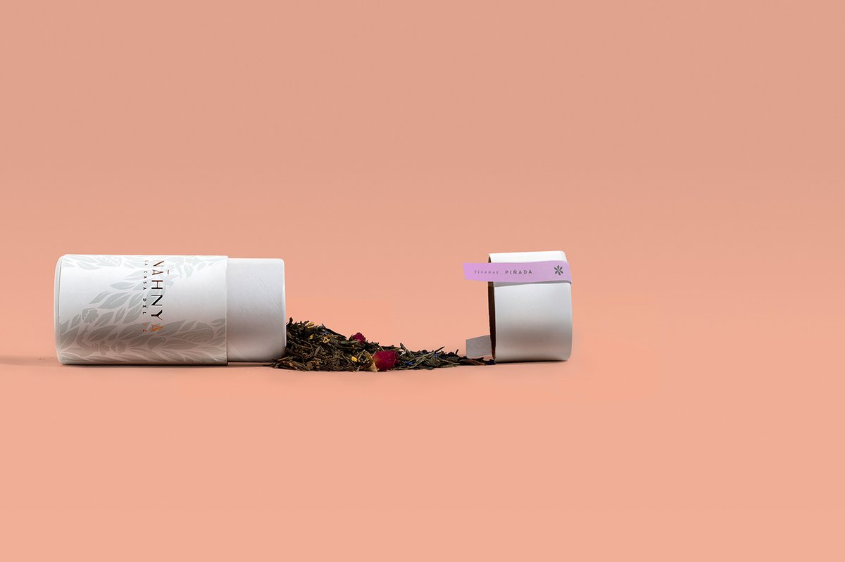 NAHNYA 企業(yè)品牌vi設計和品牌包裝形象策劃，vi設計，企業(yè)形象vi設計，餐飲企業(yè)品牌vi設計，品牌包裝，企業(yè)vi設計，vi品牌策劃，深圳vi設計，左右格局