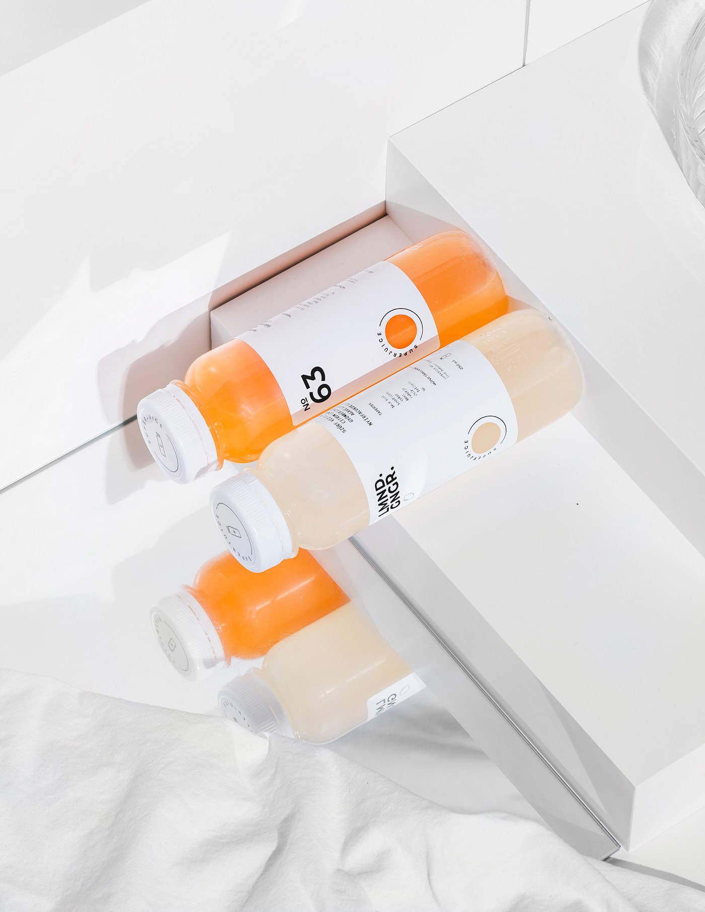 健康高端飲料品牌包裝設(shè)計(jì)—簡約產(chǎn)品包裝展示 健康高端飲料品牌包裝設(shè)計(jì)—簡約產(chǎn)品包裝展示