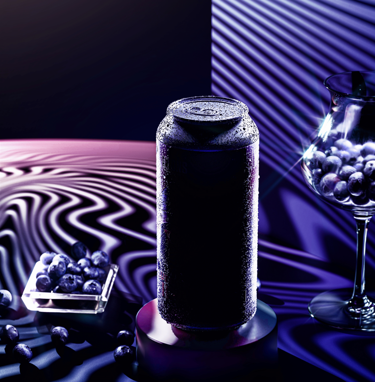 藍(lán)莓飲料的包裝設(shè)計(jì) 藍(lán)莓飲料的包裝設(shè)計(jì)