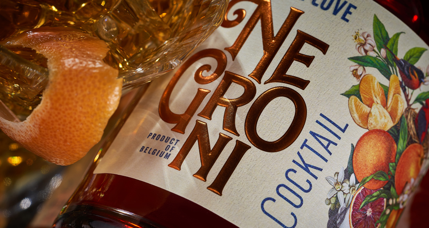 奇怪的盧夫&middot;內(nèi)格羅尼雞尾酒的包裝視覺設(shè)計(jì)