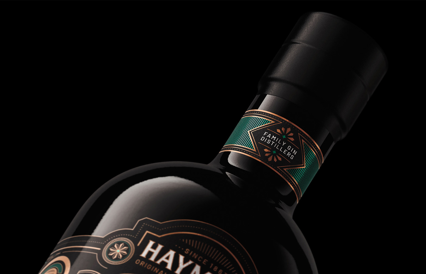 老湯姆·杜松子酒的品牌包裝設(shè)計分享了過去的傳說 老湯姆·杜松子酒的品牌包裝設(shè)計分享了過去的傳說