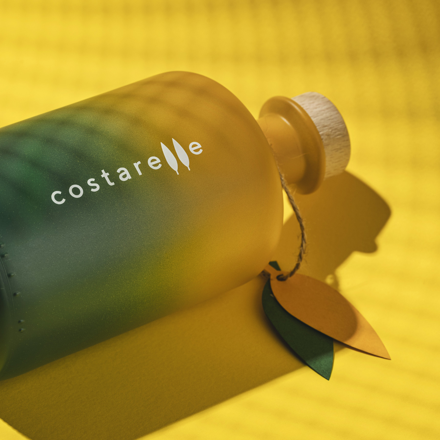 科斯塔雷爾橄欖油的創(chuàng)新品牌包裝設(shè)計靈感來自柏樹 科斯塔雷爾橄欖油的創(chuàng)新品牌包裝設(shè)計靈感來自柏樹