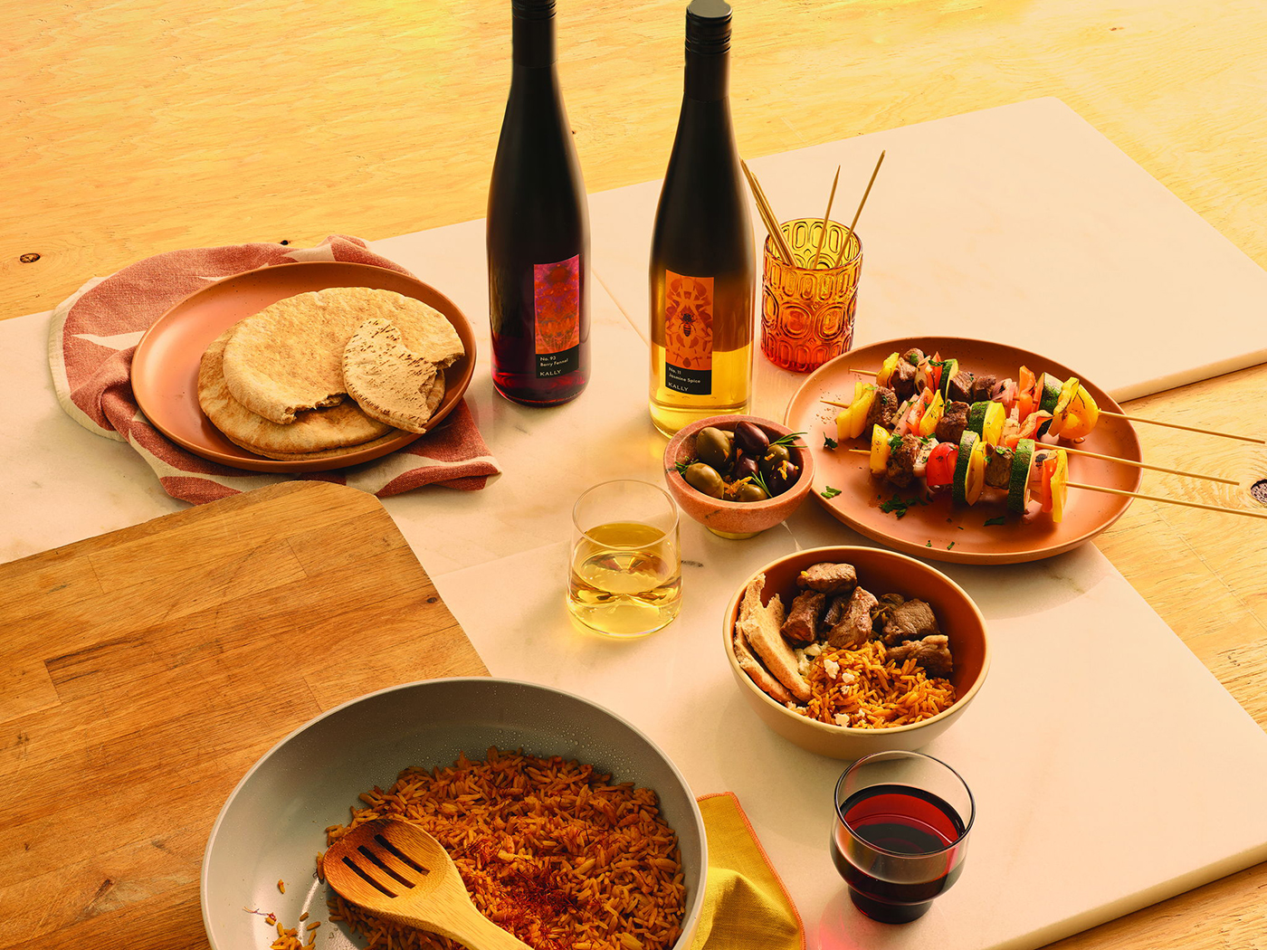 非酒精品牌 Kally 突出萬花筒的創(chuàng)新品牌包裝設計 非酒精品牌 Kally 突出萬花筒的創(chuàng)新品牌包裝設計