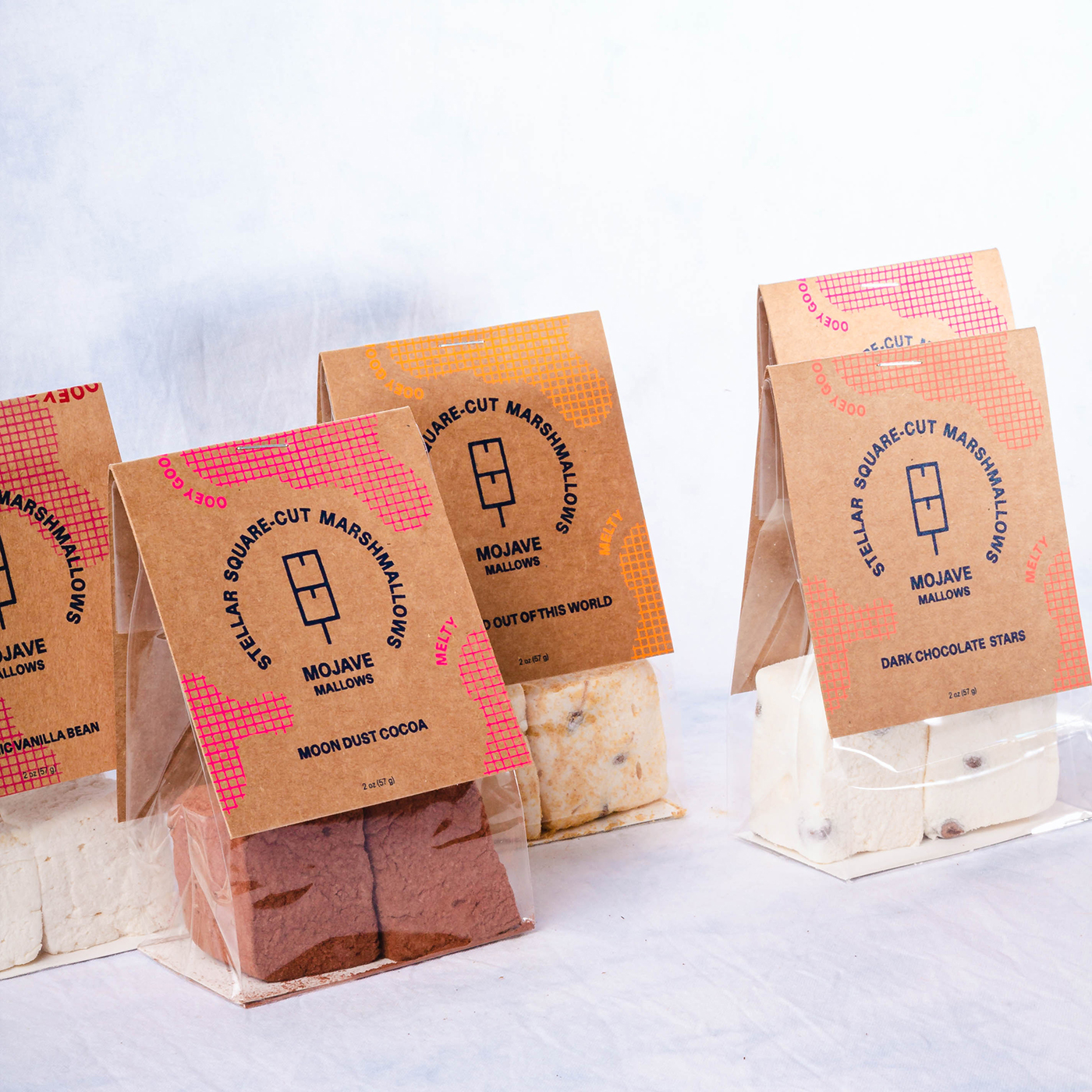 品牌包裝設(shè)計:棉花糖品牌包裝凸顯了產(chǎn)品的經(jīng)典和品牌個性 品牌包裝設(shè)計:棉花糖品牌包裝凸顯了產(chǎn)品的經(jīng)典和品牌個性