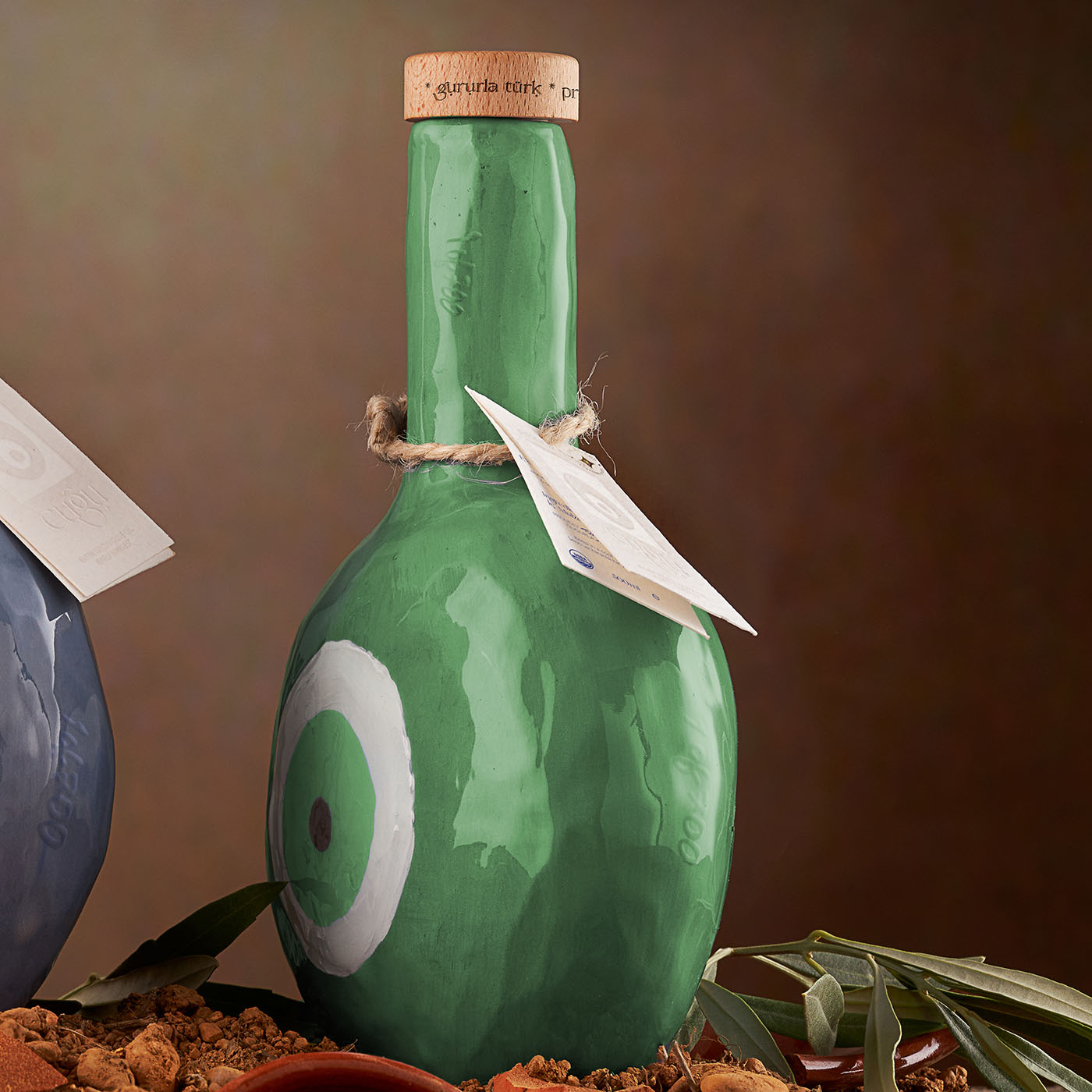 品牌包裝設(shè)計(jì):概念品牌 Cugu 橄欖油的包裝設(shè)計(jì)以一種超凡脫俗的方式栩栩如生 品牌包裝設(shè)計(jì):概念品牌 Cugu 橄欖油的包裝設(shè)計(jì)以一種超凡脫俗的方式栩栩如生