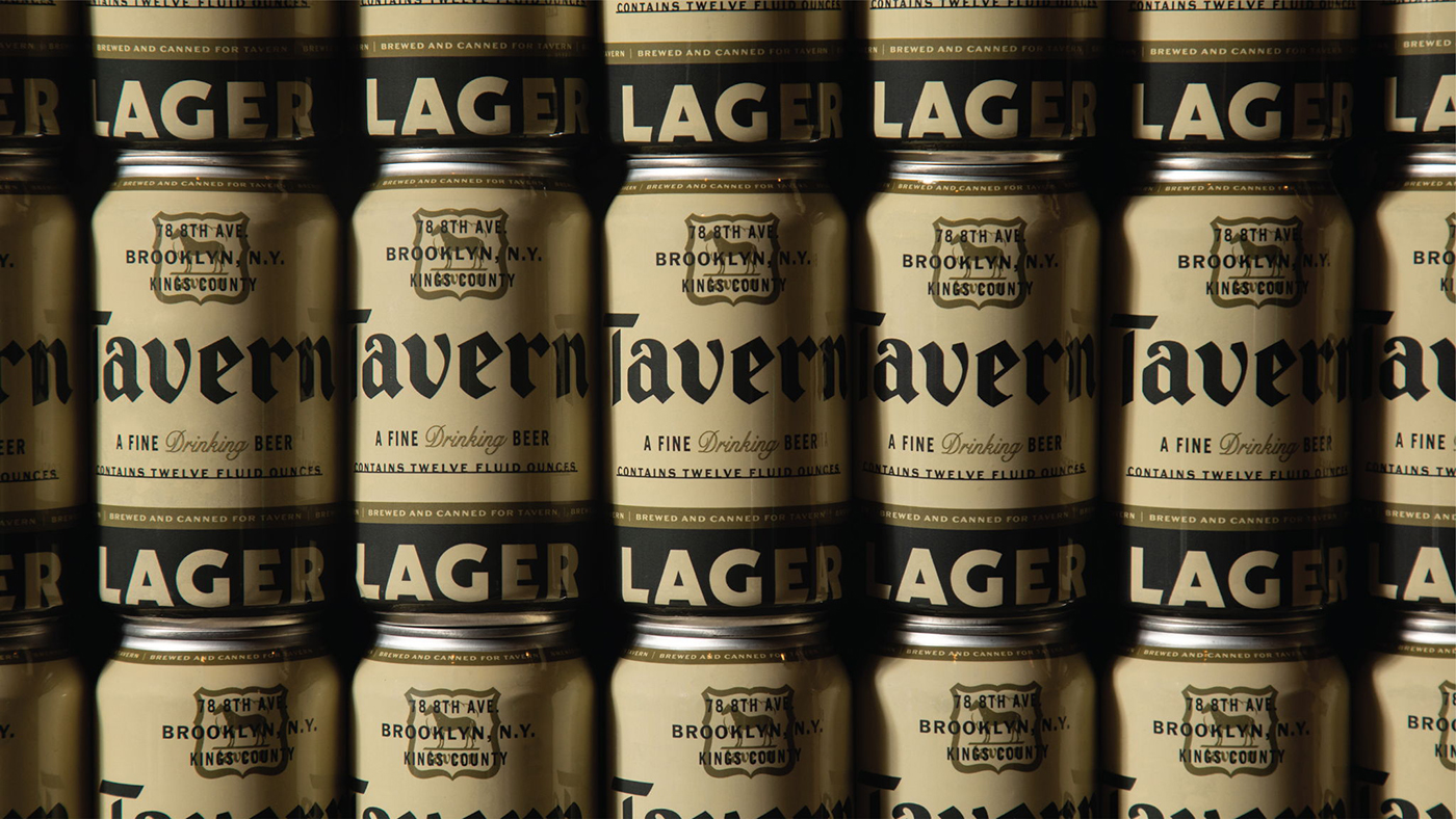 品牌包裝設(shè)計:酒館的啤酒包裝設(shè)計為品牌注入經(jīng)典美學(xué) 品牌包裝設(shè)計:酒館的啤酒包裝設(shè)計為品牌注入經(jīng)典美學(xué)